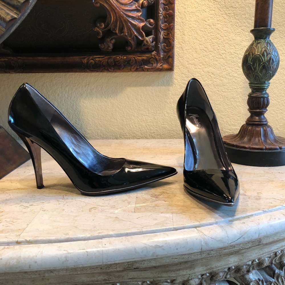 Marciano heels